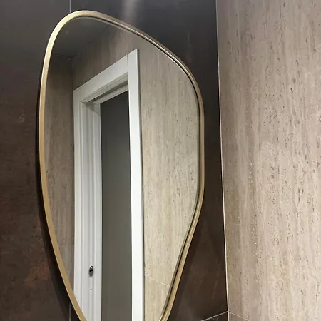 Stazione Tiburtina Πανσιόν *